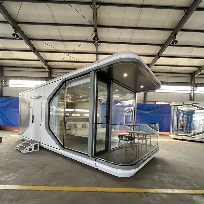 K7 Space Capsule Pod med balkon
